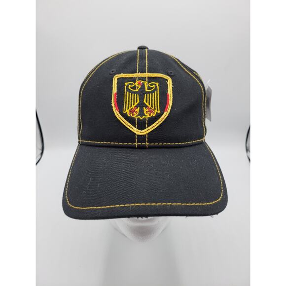 Walt Disney World Epcot World Showcase Germany Adult One Size Hat *NWT - Picture 1 of 8